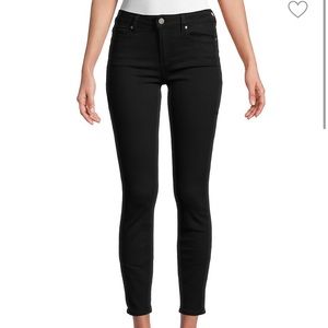 Paige Verdugo Ankle Jeans